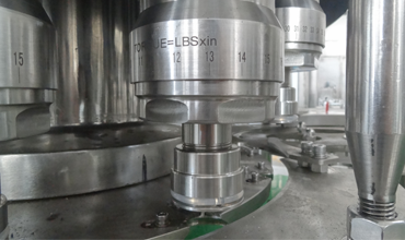 Εμφιαλώνοντας μηχανή χυμού συστημάτων PLC Siemens για την αρωματική γραμμή παραγωγής ποτών 3