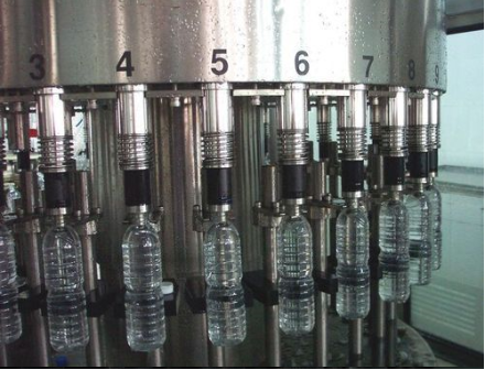 Ορυκτή μηχανή πλήρωσης μπουκαλιών νερό υψηλής ακρίβειας με PLC + έλεγχος οθόνης αφής 5