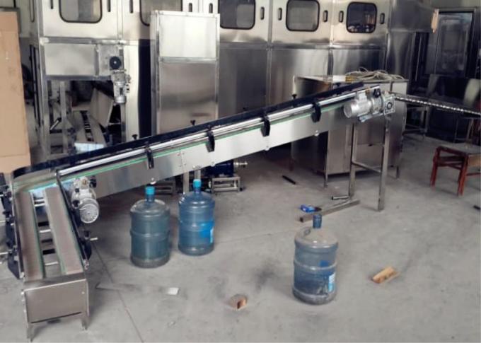 5 μηχανή πλήρωσης μεταλλικού νερού εξοπλισμού πλήρωσης μπουκαλιών γαλονιού με τη μικρή κατανάλωση 0