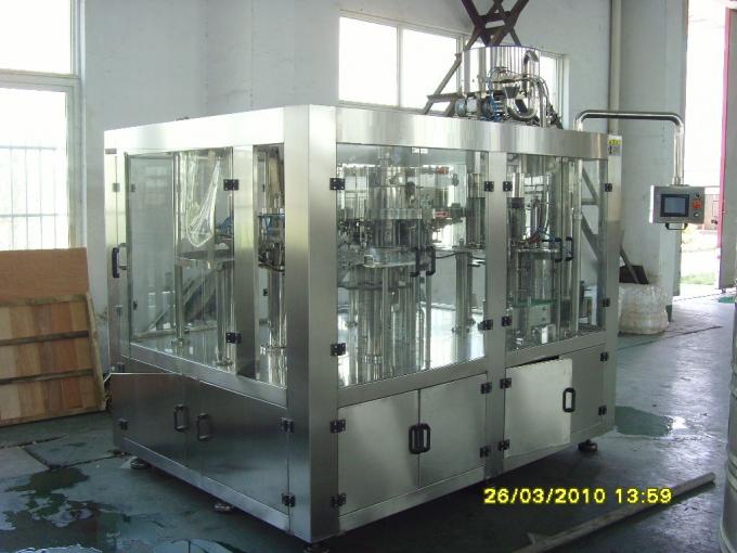 330-2000ML ενωμένη με διοξείδιο του άνθρακα μηχανή πλήρωσης ποτών, εγκαταστάσεις κάλυψης πλήρωσης πλύσης μπουκαλιών 0