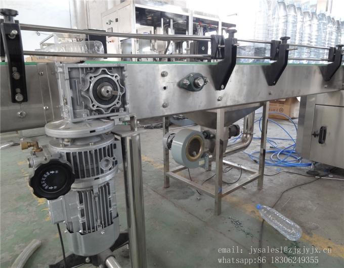 2000-30000BPH καθαρή μηχανή πλήρωσης μπουκαλιών νερό ικανότητας με την εξουσιοδότηση 1 έτους 8