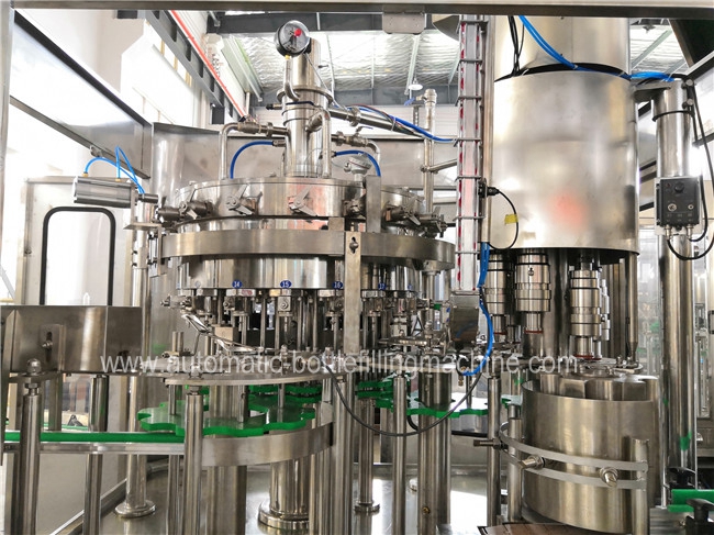 Ενωμένα με διοξείδιο του άνθρακα ποτό μηχανή πλήρωσης ποτών/μη αλκοολούχο ποτό που κάνει τη γραμμή παραγωγής μηχανών 1