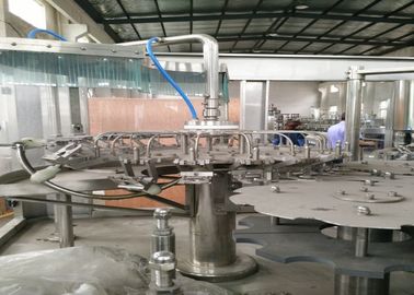 Safe Commercial Bottling Equipment , 2500kg/H Automatic Bottle Filling Machine