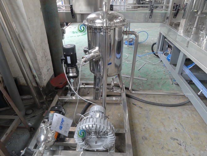 Electric Hot Filling Machine / Beverage Filler Machine For Round PET Bottle