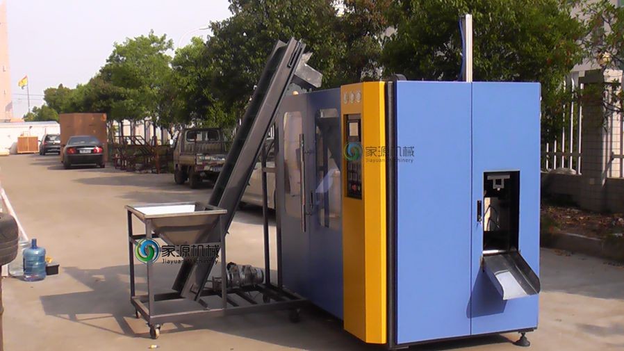 30Kw Automatic Plastic Blow Moulding Machine 2000 bph For Mineral Water