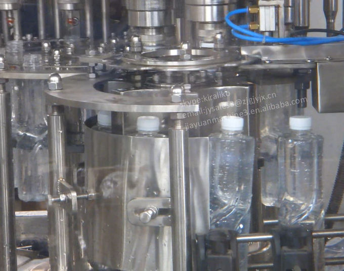 Πλήρης αυτόματη ορυκτή μηχανή πλήρωσης μπουκαλιών νερό με την πιστοποίηση CE 3